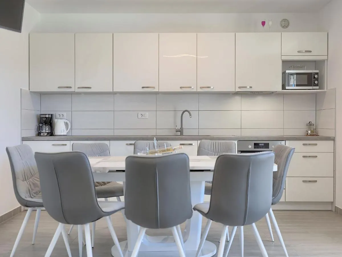 Holiday Home Villa Zirdum By Interhome Nova Vas  Nova Vas (Porec)